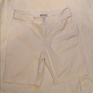 ♻️Women’s lee khakis